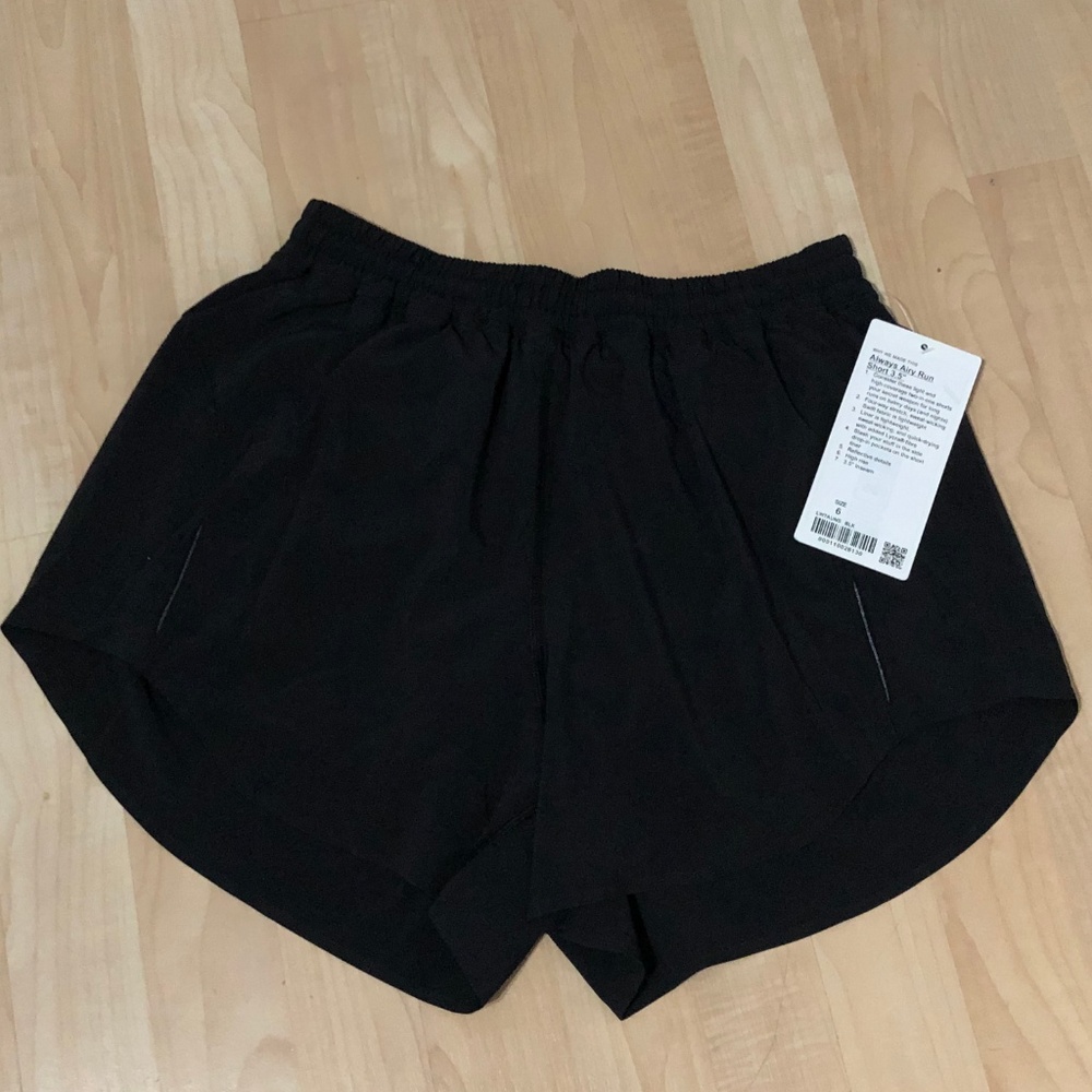 LuLu Lemon Black Shorts